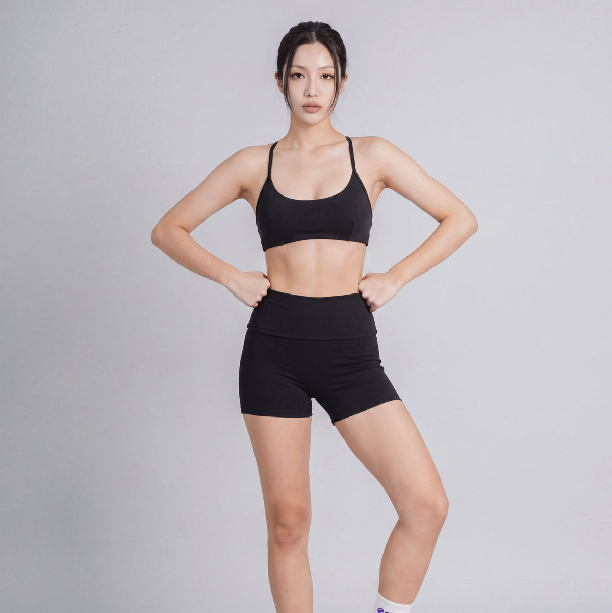 皮拉提斯衣服怎麼挑：墊上、核心床、Megaformer 的穿搭差異