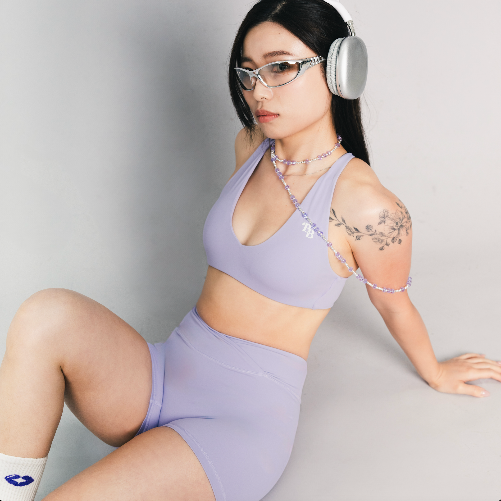 Bling Baddies Crystal Crossbody Strap (NECKLACE/PHONE STRAP)